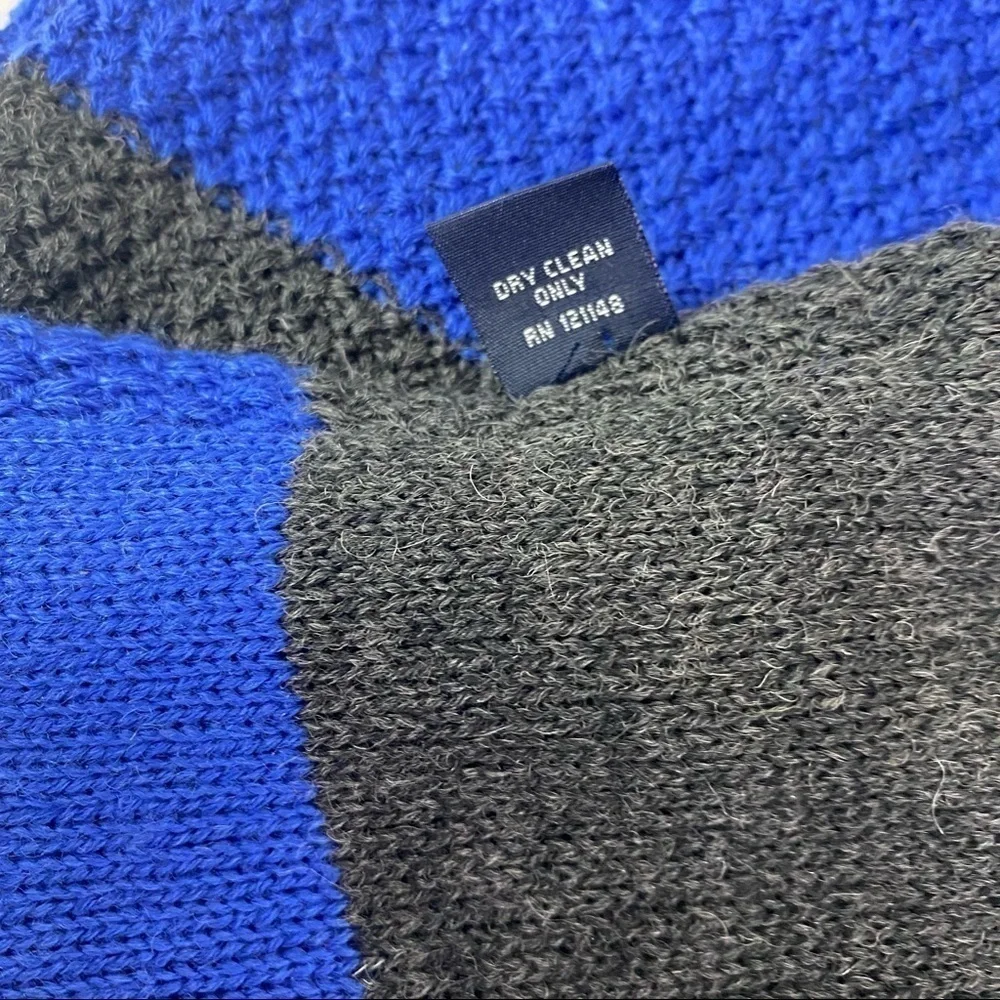 Tommy Hilfiger Wool Blend Reversible Color Block Scarf 10“ x 70“